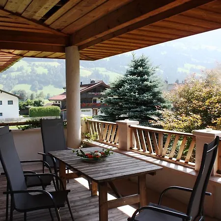 Apartamento Rosenrot Fügen