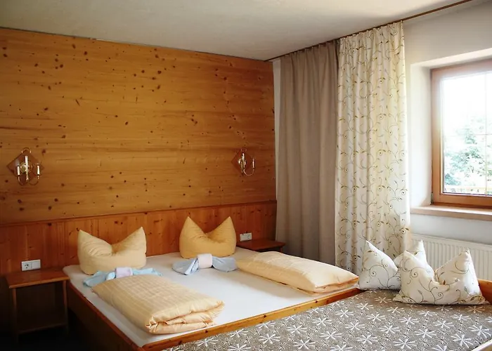 Landhaus Rosenrot Apartment Fuegen